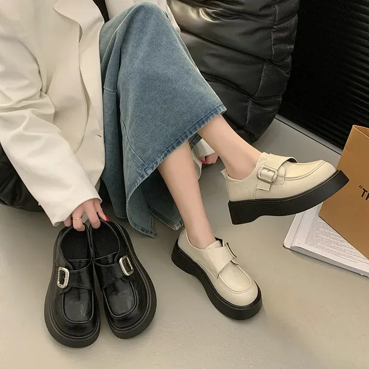 【8922】小个子增高厚底小皮鞋新款春季配裙子松糕单鞋黑色乐福鞋