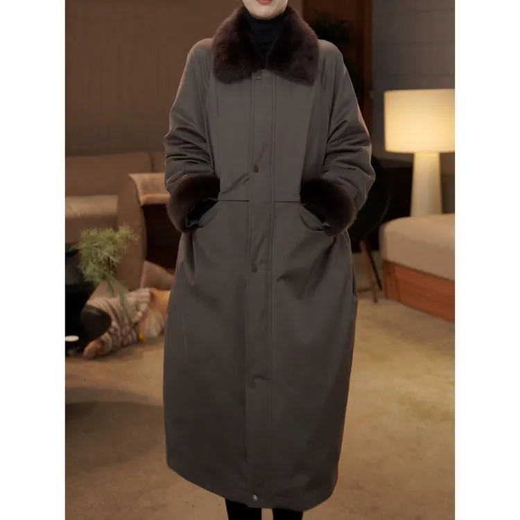 高档时尚百搭保暖羽绒服外套女2025冬季新款通勤气质显瘦长款大衣