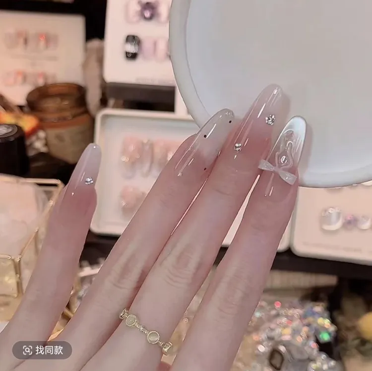 指尖日记- painted clear bow 纯手工穿戴甲 20片装