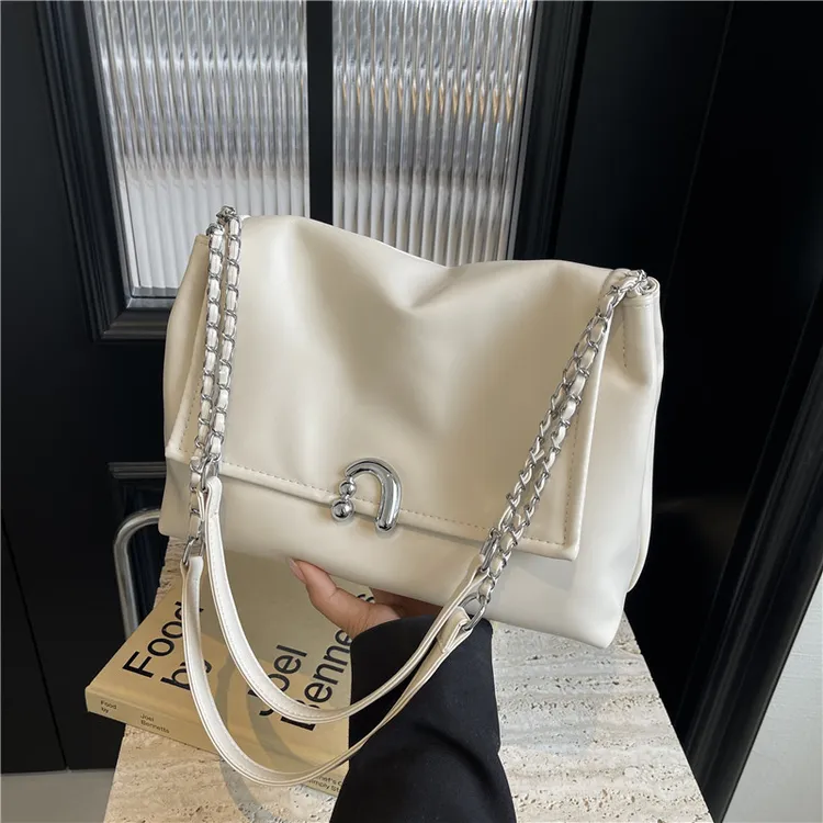 新款高颜值女款百搭腋下包包时尚简约链条网红韩版单肩女包手提袋