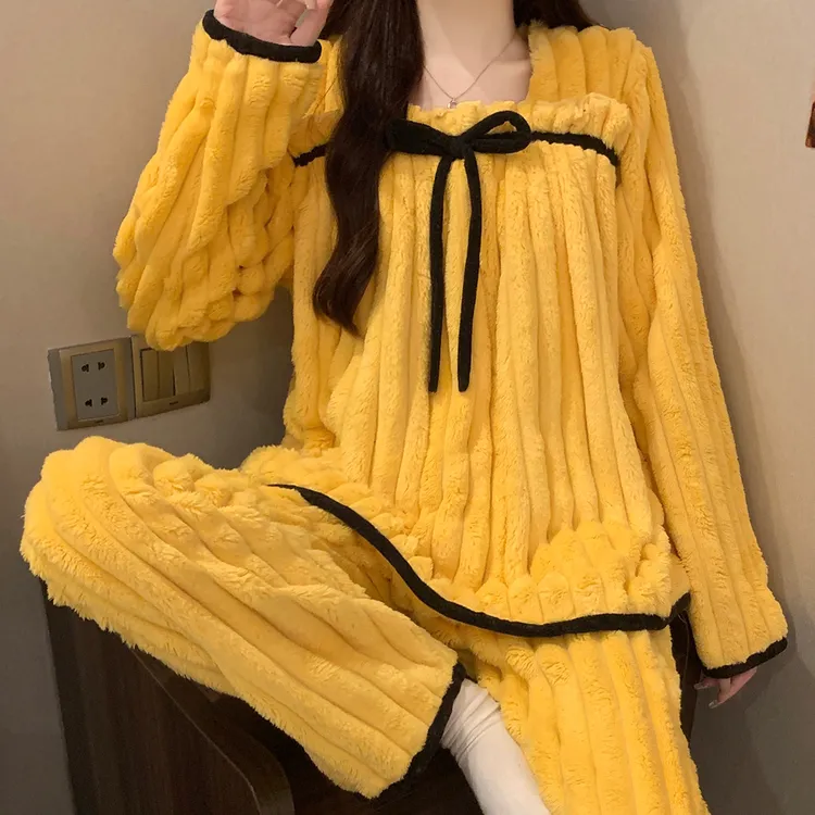 法兰绒秋冬季睡衣女加厚韩版甜美女士睡衣宽松珊瑚绒可外穿家居服