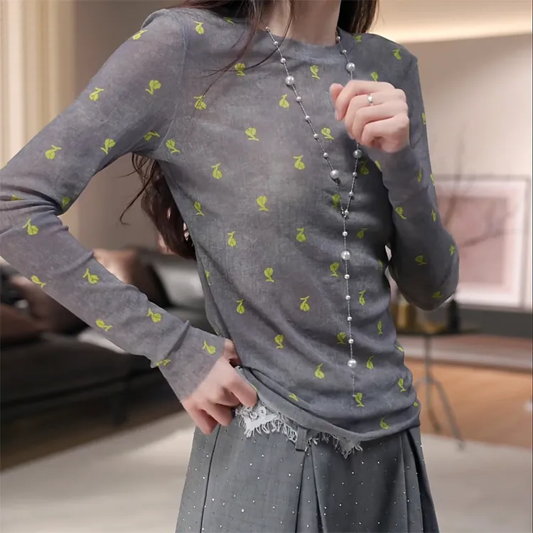 灰色印花网纱上衣夏季透视感穿搭长袖薄款防晒罩衫百搭显瘦T恤女