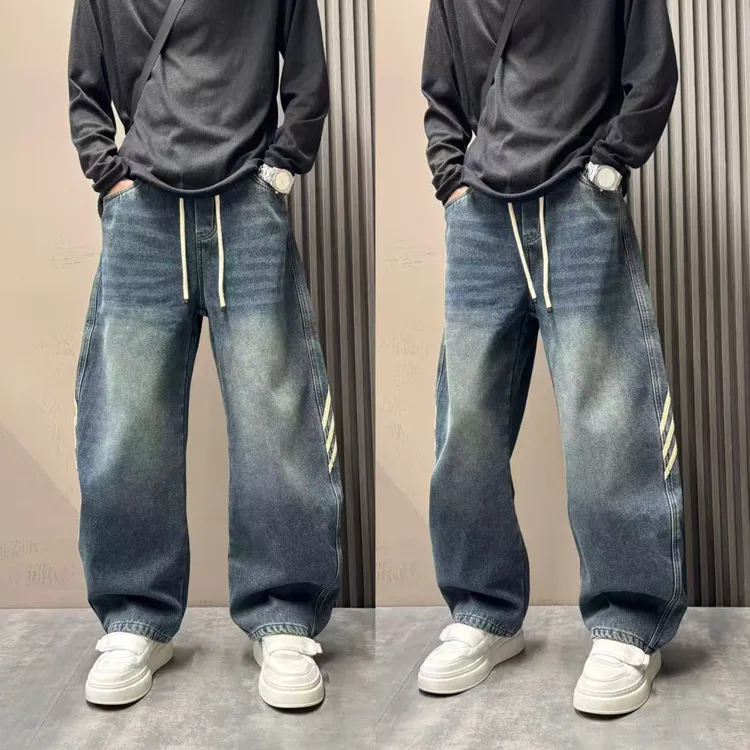 美式高街宽松休闲水洗复古渐变条纹保暖加绒加厚抽绳弯刀牛仔裤男
