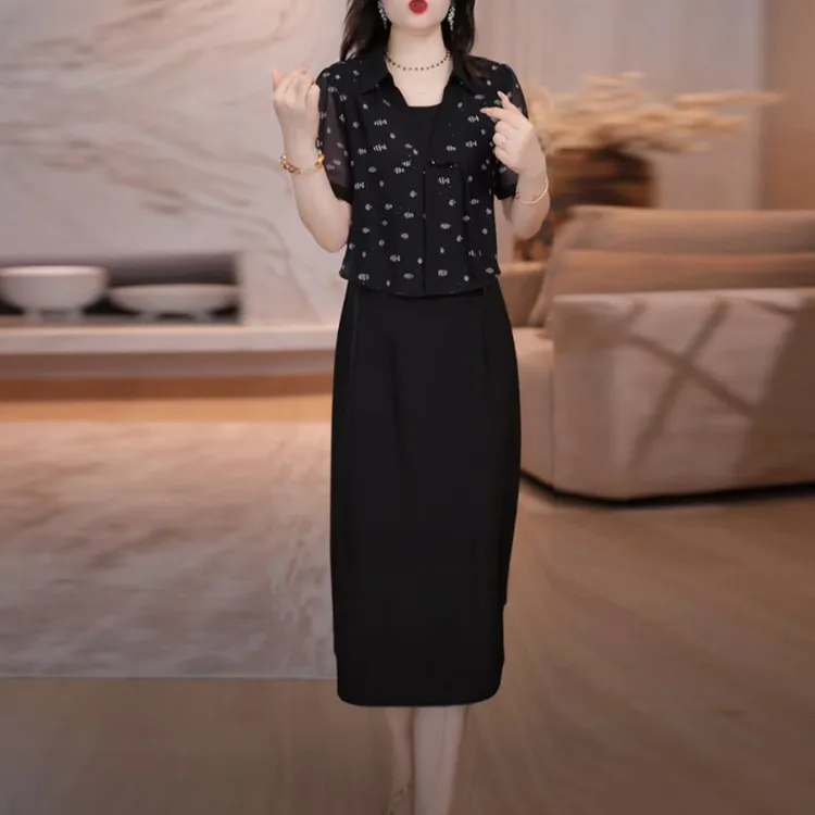 弹力冰丝洋气衣服女2025夏季新款时尚印花黑色显瘦假两件连衣裙子