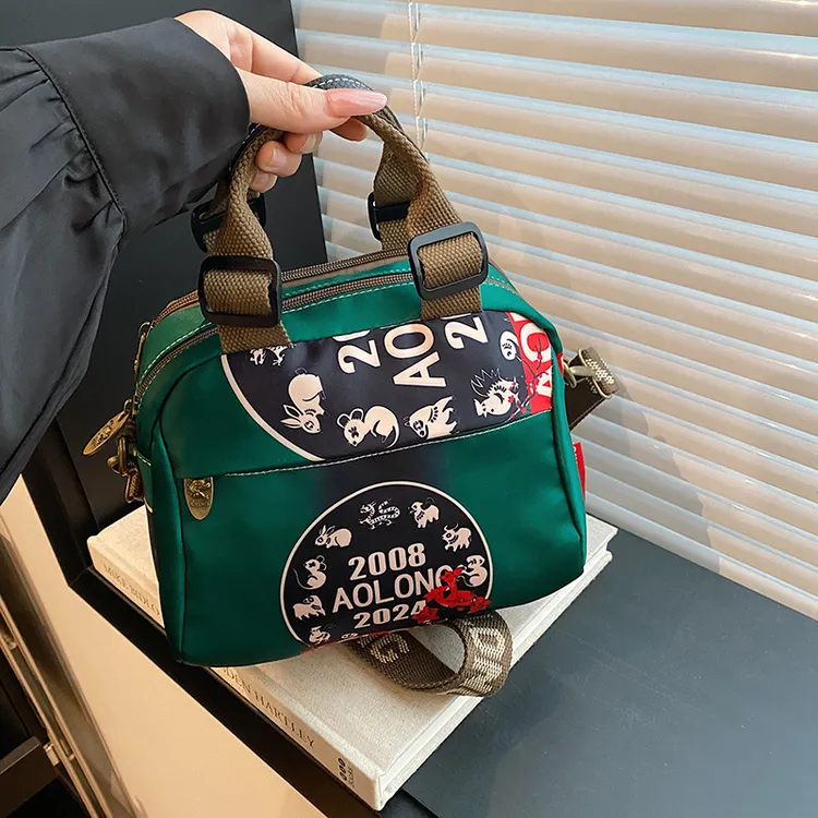 轻便牛津布包包女新款高级感时尚休闲女士斜挎包手提包拎包8309