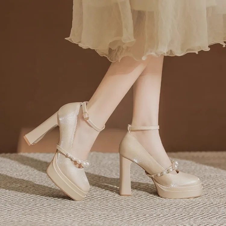 一字扣防水台高跟鞋女粗跟珍珠婚鞋缎面小个子方头法式玛丽珍单鞋
