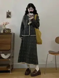 大码女装慵懒风套装秋季复古针织毛衣胖MM遮肚显瘦半身裙子两件套