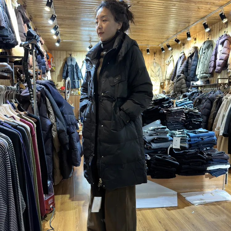 高端白鸭绒中长款收腰外套8630