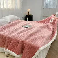 ☆牛奶绒高克重夹棉刺绣床盖秋冬加厚加密绗缝直边床盖可机洗床品