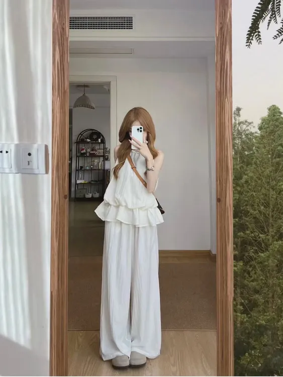 甜美奶乖套装荷叶边白色无袖背心女夏季穿搭休闲阔腿裤长裤两件套