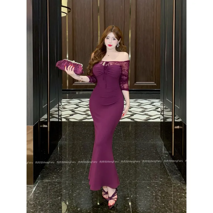 萌面侠肉肉怡 现货【撩动人心】蕾丝镂空肩膀性感修身连衣裙6801B