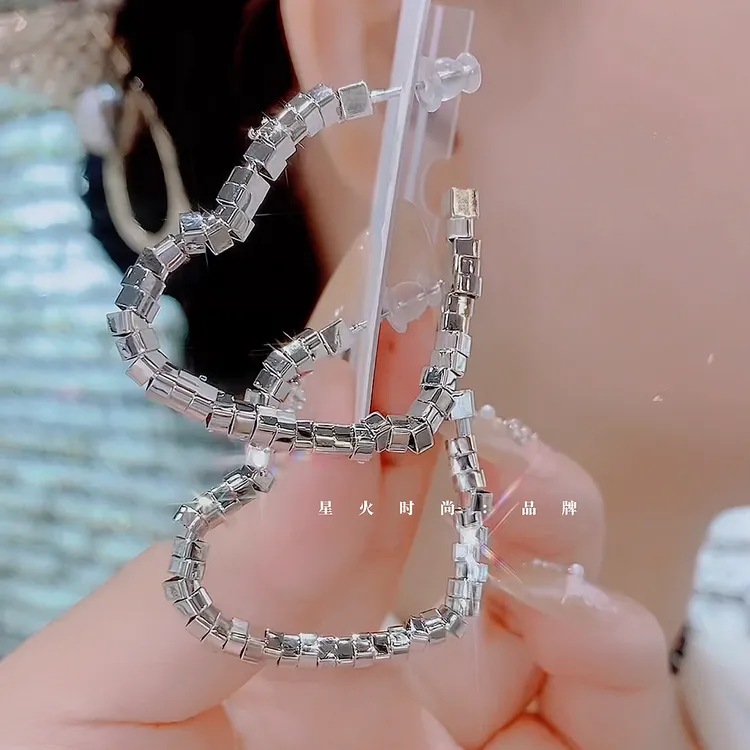 铜合金耳饰 936-简约爱心时尚甜美金属风时尚百搭小众欧美耳环