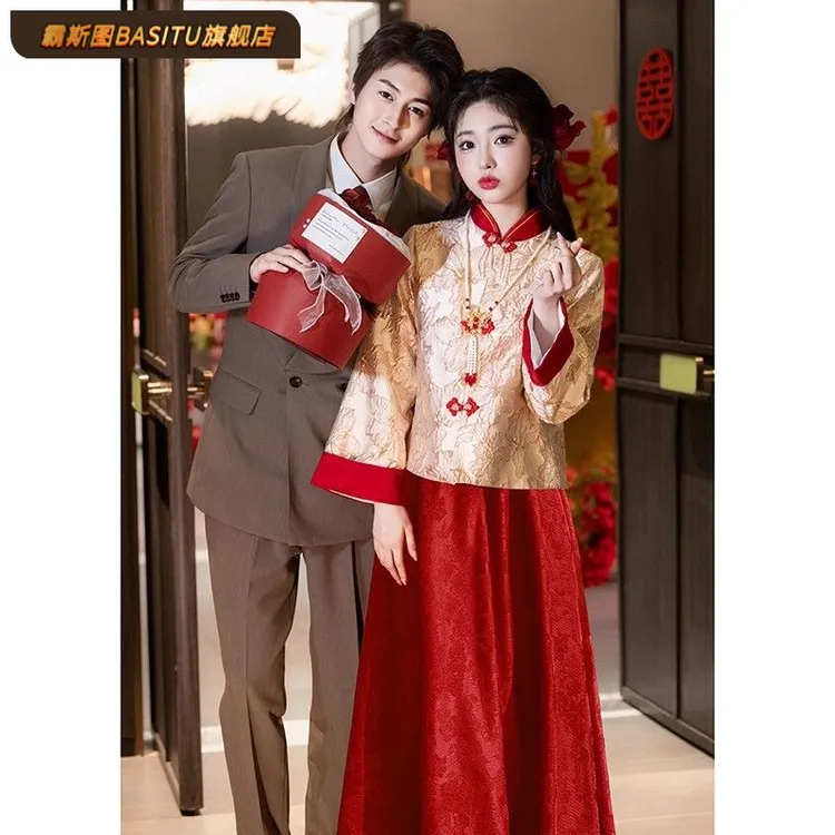 新中式红色旗袍敬酒服孕妇套装大码胖mm秀禾订婚礼服红色羊绒大衣