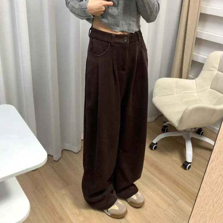 美拉德慵懒风棕色灯芯绒直筒裤女秋冬大码胖mm休闲宽松显瘦阔腿裤