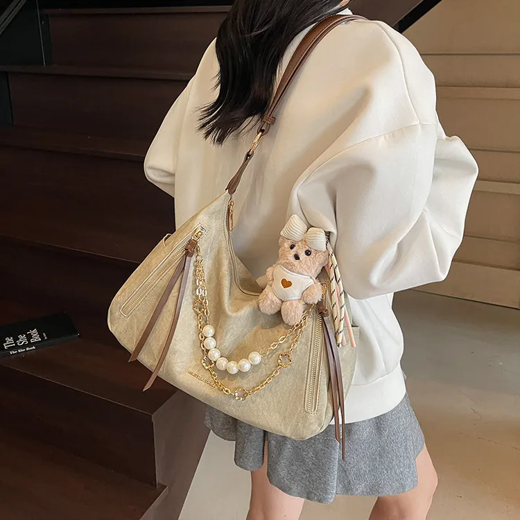 艾米兔女包2025新款休闲质感百搭复古风大容量单肩斜挎两用托特包