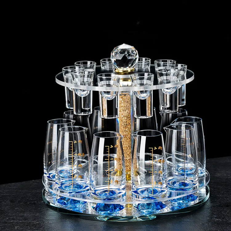 手握蓝山白酒杯分酒器家用轻奢水晶玻璃酒具套装带杯架一口杯高档