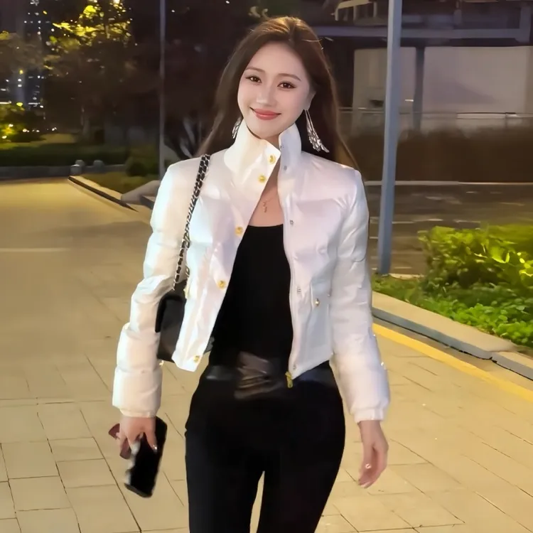 羽绒服女2025秋冬新款爆款洋气短款小个子收腰不臃肿冬季保暖外套