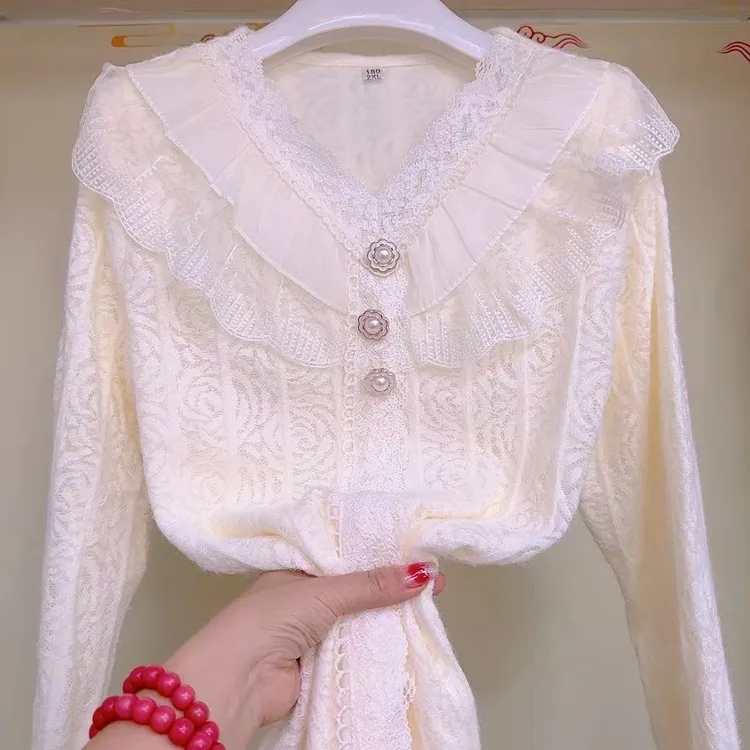 荷叶边V领纱网蕾丝衬衫春秋冬季显瘦遮肉减龄外穿薄款上衣