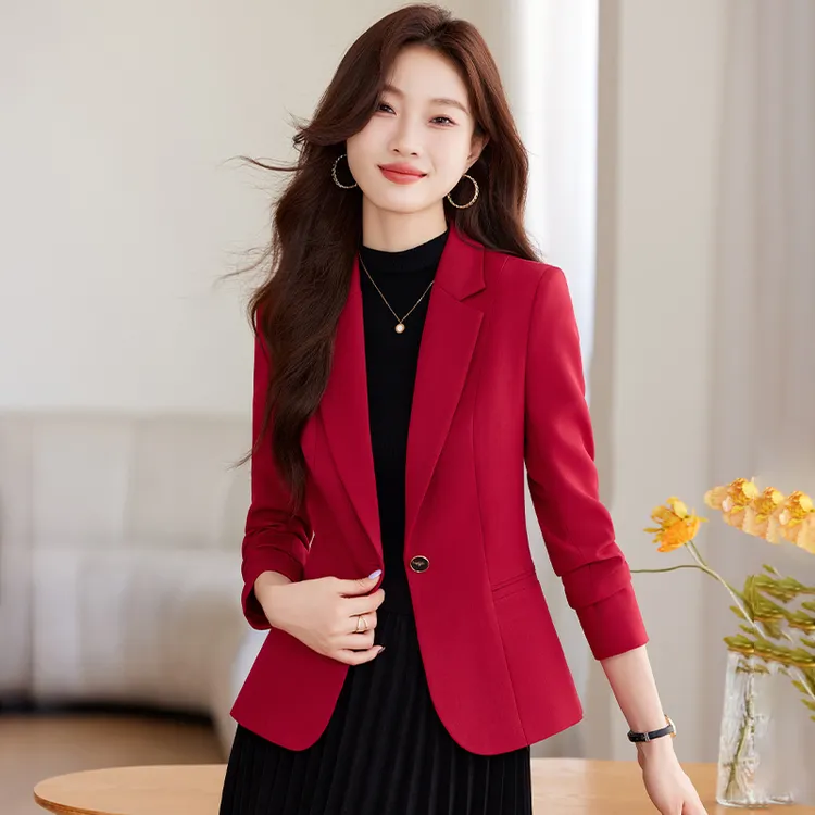 红色小个子西装外套女秋冬2025新款今年流行高级感名媛风西服上衣