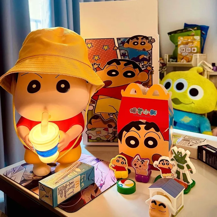 【36厘米】大号蜡笔小新充电夜灯款礼盒装居家装饰生日礼物动漫饰品