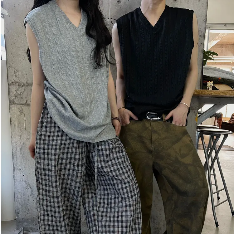 SHAKEAIR夏季松弛感麦穗纹肌理感V领无袖背心 SW729