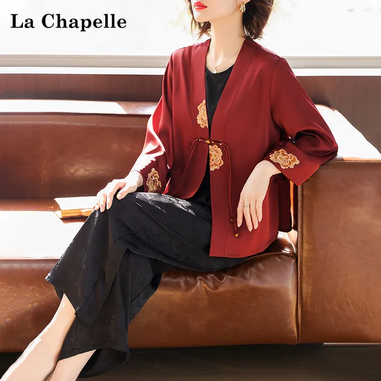 拉夏贝尔妈妈秋装高档中国风套装中老年女装春秋外套新中式三件套