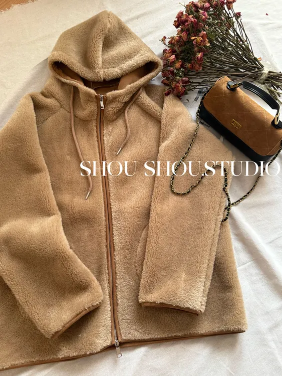 【瘦瘦】起司布偶-大码连帽抽绳插肩袖保暖拉链皮毛一体外套S02276
