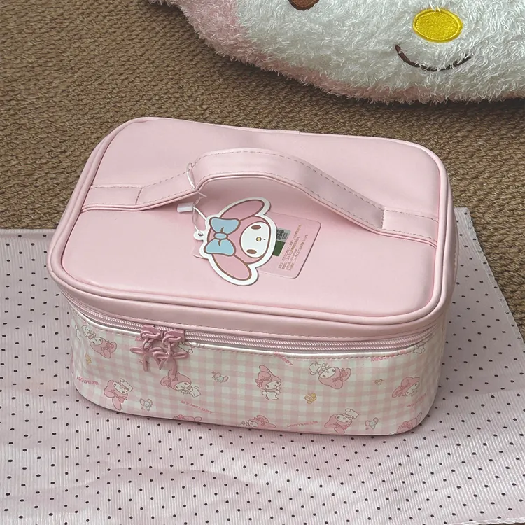正版三丽鸥美乐迪少女心化妆品收纳包大容量旅行便携式手提化妆包