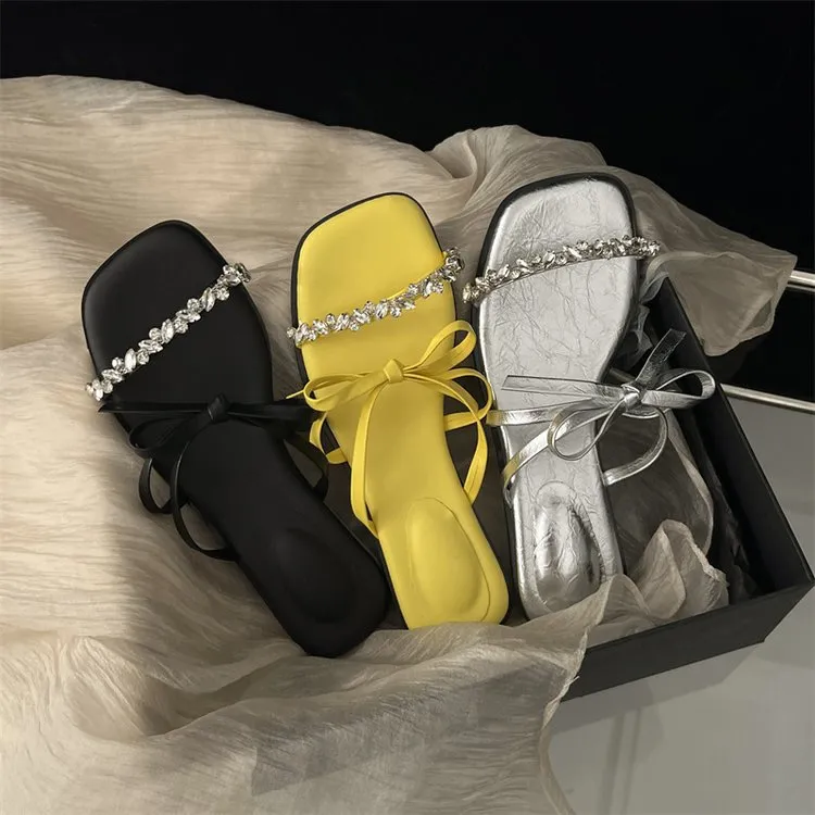 法式水钻拖鞋女夏季2025新款仙女风绝美高级感低跟露趾配裙子凉拖