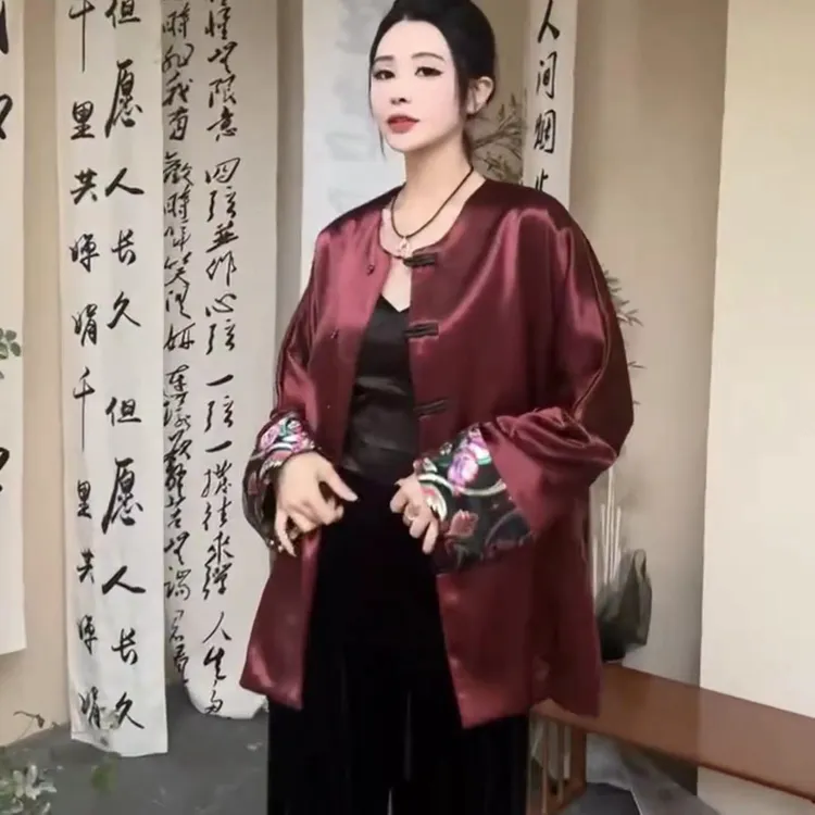 2025新中式大码高级女装刺绣袖拼接国风古韵上衣