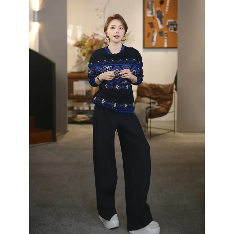 溶溶【星织鸢蓝】RONGRONG 100绵羊毛暖糯民族提花羊毛衫ZGQ6M3682