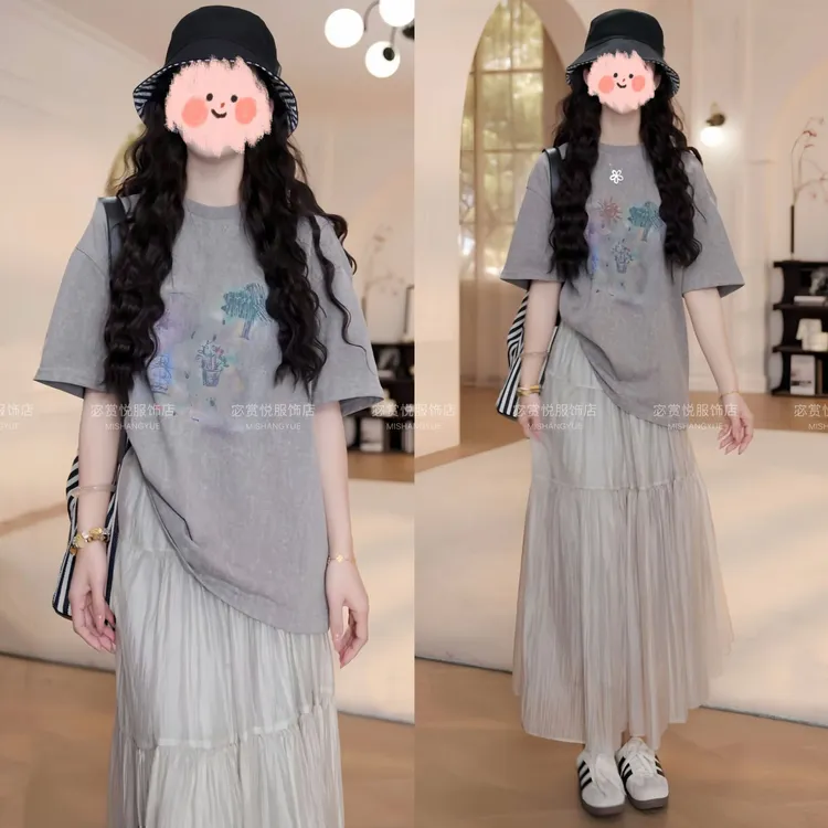 网红洋气炸街女装2025夏季宽松卡通短袖T恤上衣百搭半身裙套装女