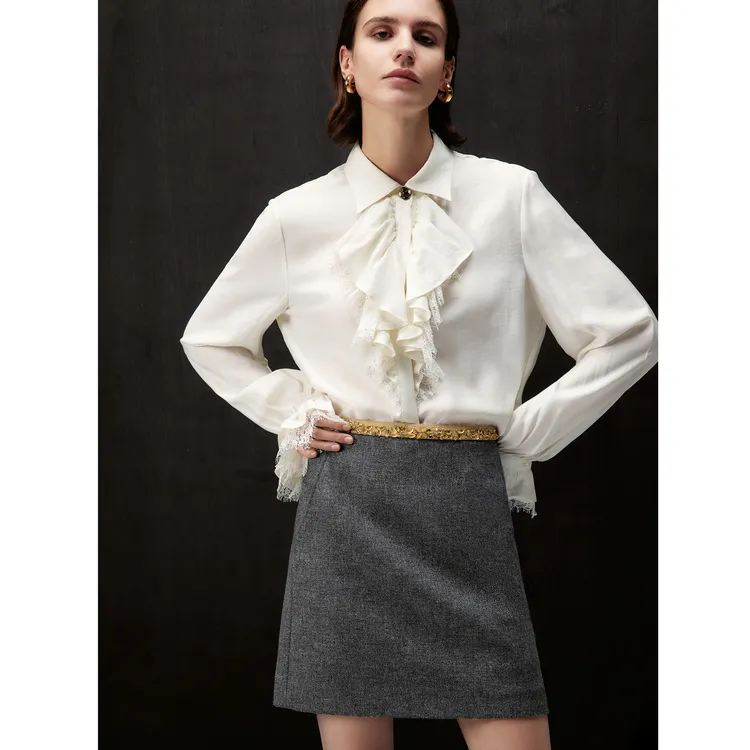 LYNEE x TORIL【维多利亚】复古蕾丝荷叶边上衣衬衫 TGD2FAW009