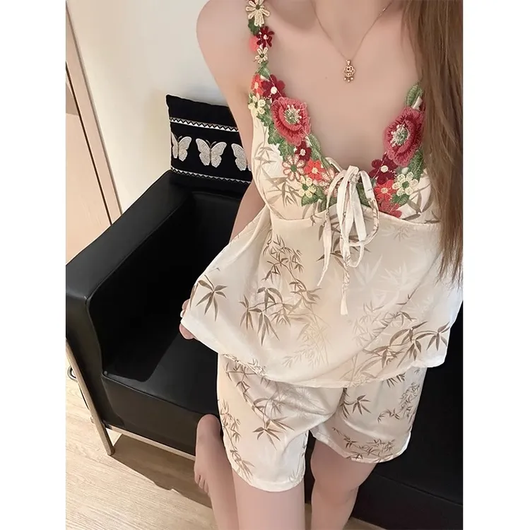 彩色花朵新中式冰丝睡衣女夏季带胸垫吊带短裤可外穿家居服两件套