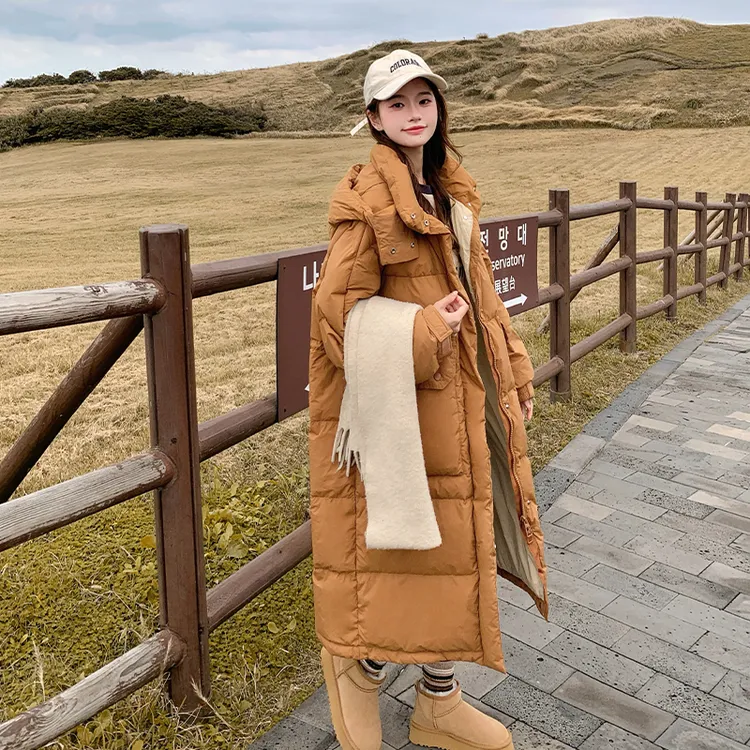 橘色连帽长款羽绒服女冬季2025新款百搭韩版过膝宽松白鸭绒大被子
