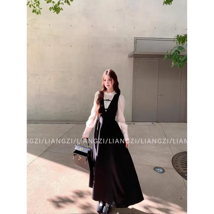 CAICAIM秋季新款法式气质甜美千金风小众设计简约假两件连衣裙