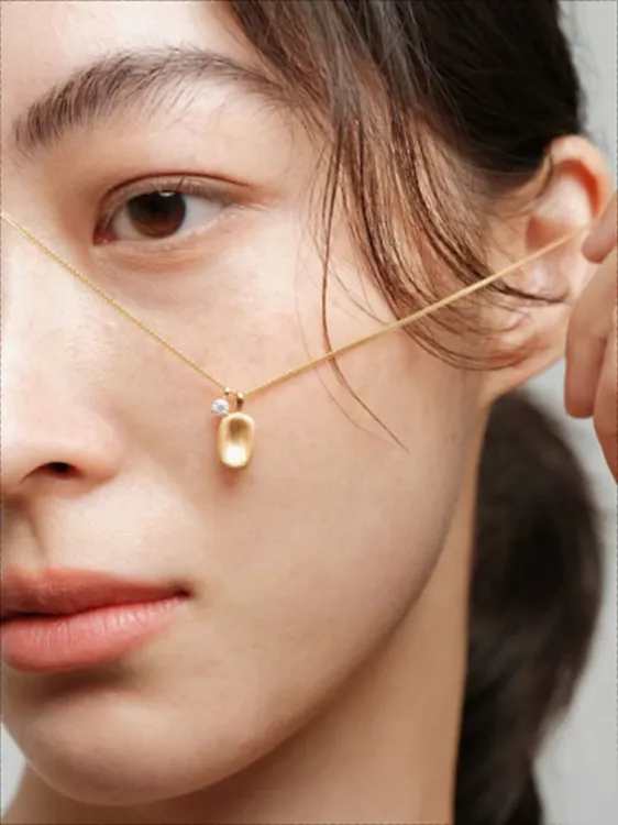 坠链均925银 925银莫桑石项链女《半岛铁盒》拉丝方糖莫桑石项链