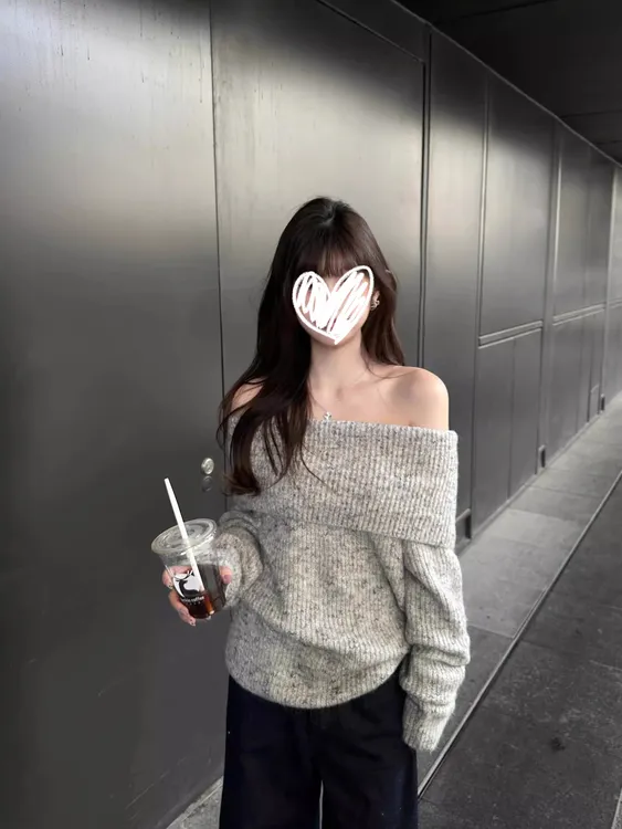 灰色露肩韩系套头毛衣女秋慵懒风宽松休闲显瘦气质一字肩长袖上衣