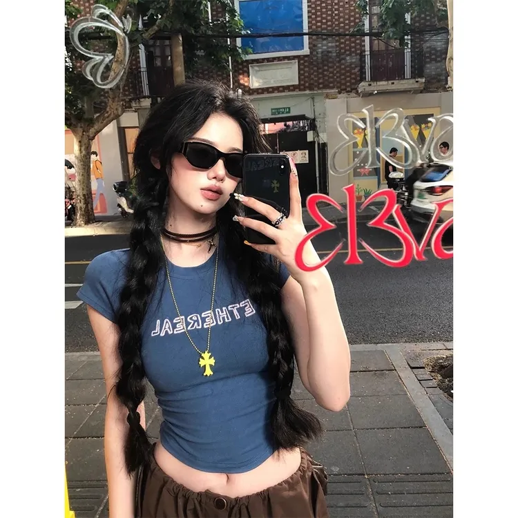 藏蓝色字母印花正肩修身短袖t恤女夏季美式显瘦短款上衣裤子套装