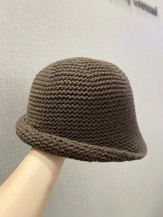 韩版卷边针织盆帽女秋冬季简约百搭显脸小渔夫帽包头帽套头毛线帽