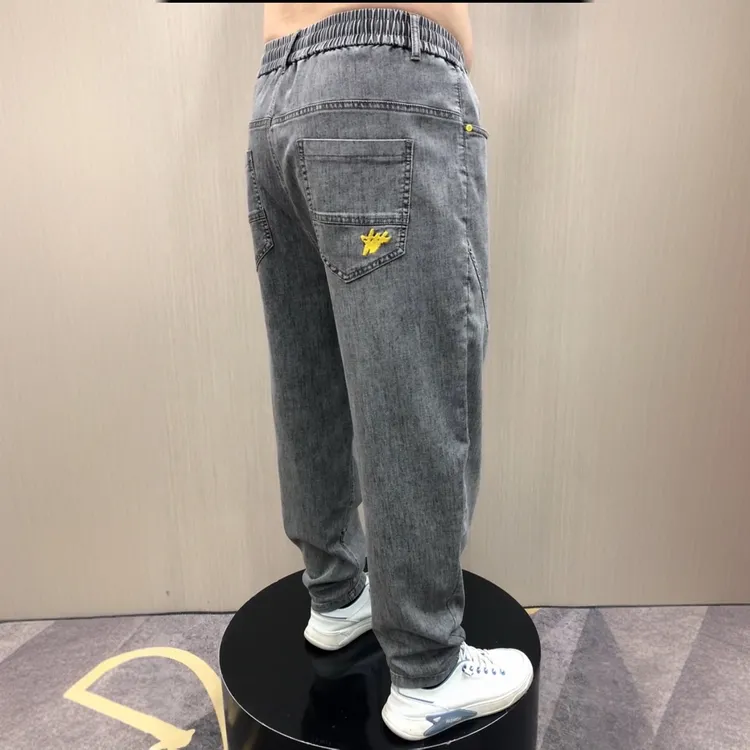 1106秋季男士薄款简约时尚百搭宽松弹力舒适休闲牛仔老爹小脚裤