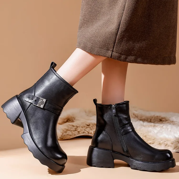 冬季真皮妈妈棉鞋软底舒适靴子加绒加厚女靴女士皮靴防滑耐磨短靴