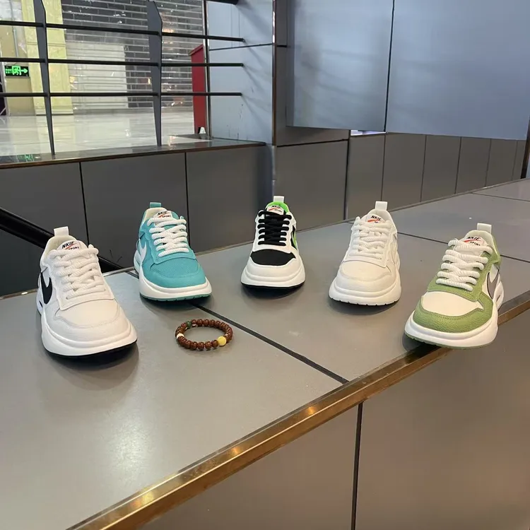 2025 男士运动时尚休闲百搭青春小众软底潮流潮鞋（皮鞋尺码）