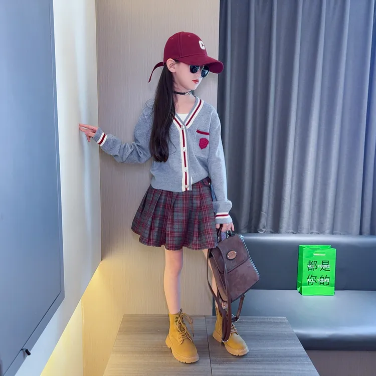 女童学院风套装春秋款2025新款女大童韩系针织外套儿童秋季百褶裙