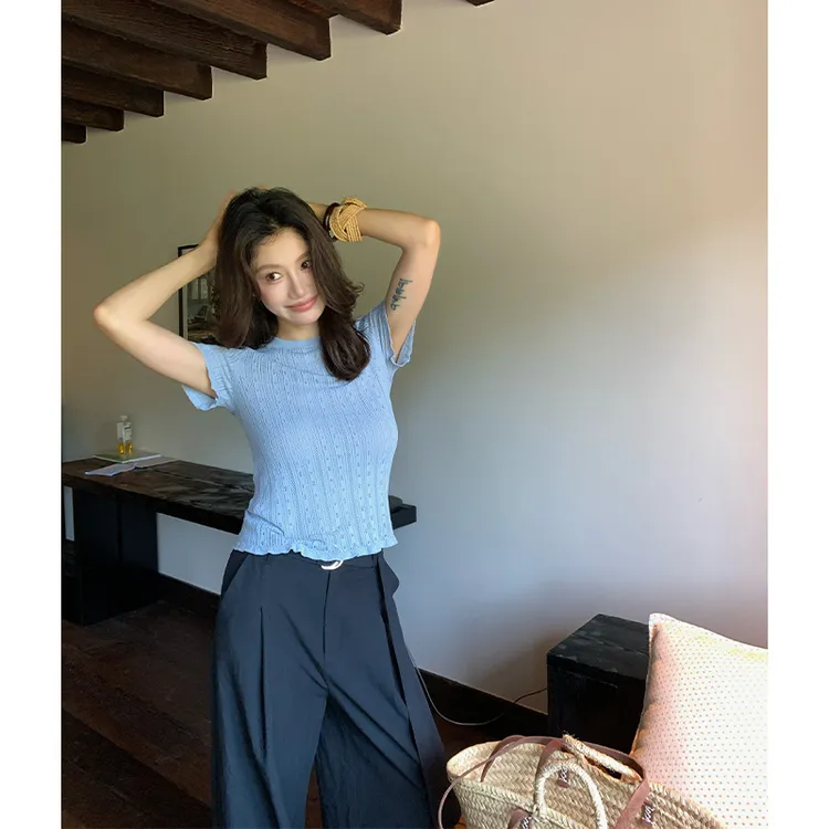 【ALONE SAVOR】龍喜儿沁纹 针织短袖修身显瘦上衣T622