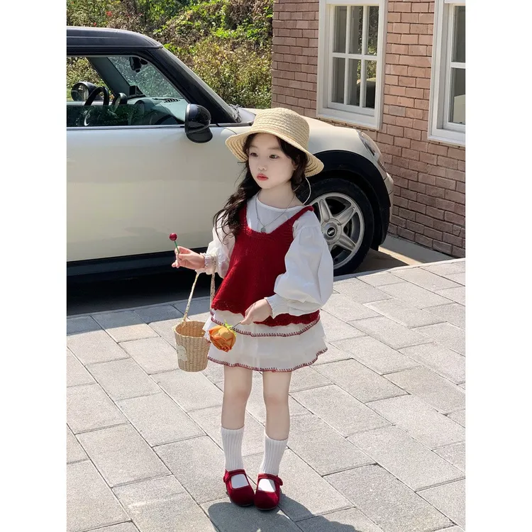 秋季2025新款女童甜美红色针织背心刺绣花边半身裙短裙女宝宝洋气