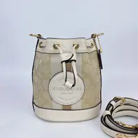 95新 COACH/蔻驰 蔻驰 白色老花抽绳单肩包底长14 LM033