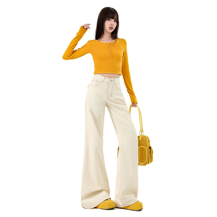 白色不贴腿微喇牛仔裤女秋季新款美式高腰宽松显瘦直筒喇叭长裤子