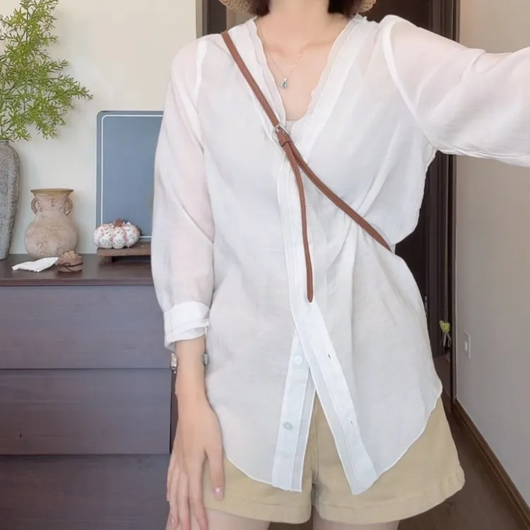 韩系双层花边V领微透衬衫女2025夏季新款气质显瘦时尚通勤上衣