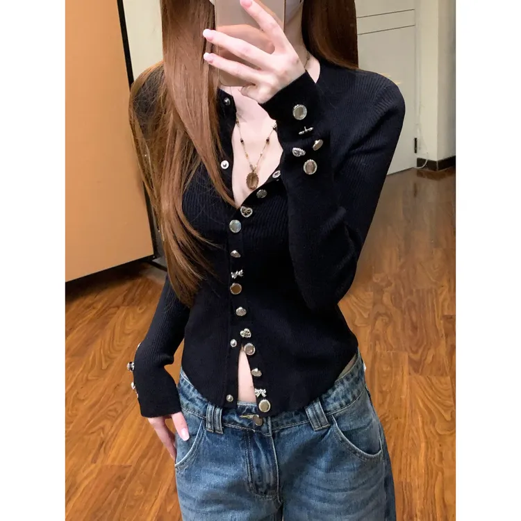 小香老钱风黑色v领针织开衫女秋冬季修身内搭重工纽扣打底衫上衣